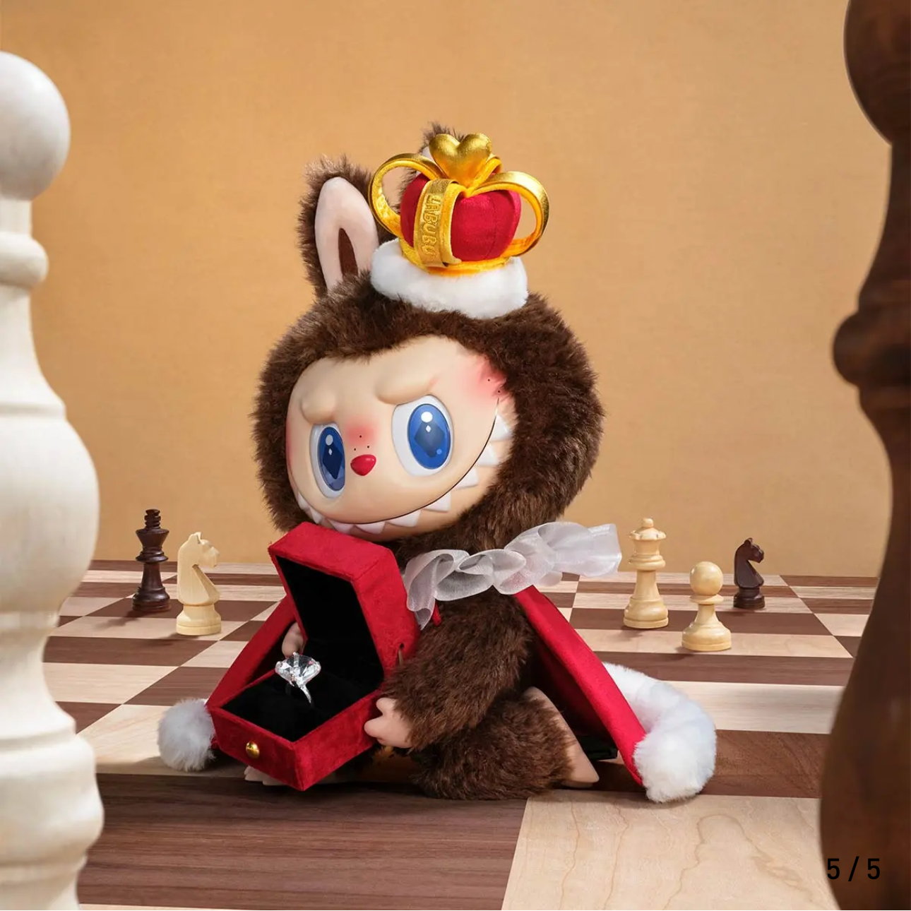 Pop Mart - THE MONSTERS Let's Checkmate Series-Vinyl Plush Doll